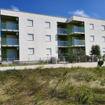 Apartmani Matko Hoek van Holland Ngoại thất bức ảnh