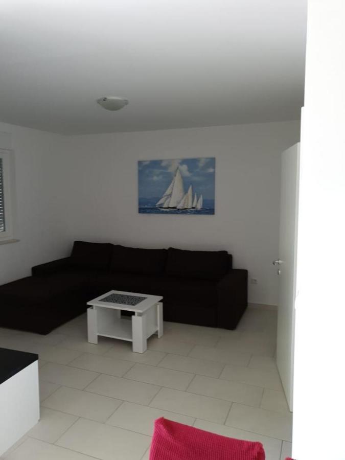 Apartmani Matko Hoek van Holland Ngoại thất bức ảnh