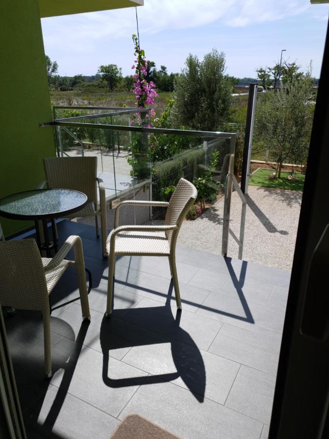 Apartmani Matko Hoek van Holland Ngoại thất bức ảnh