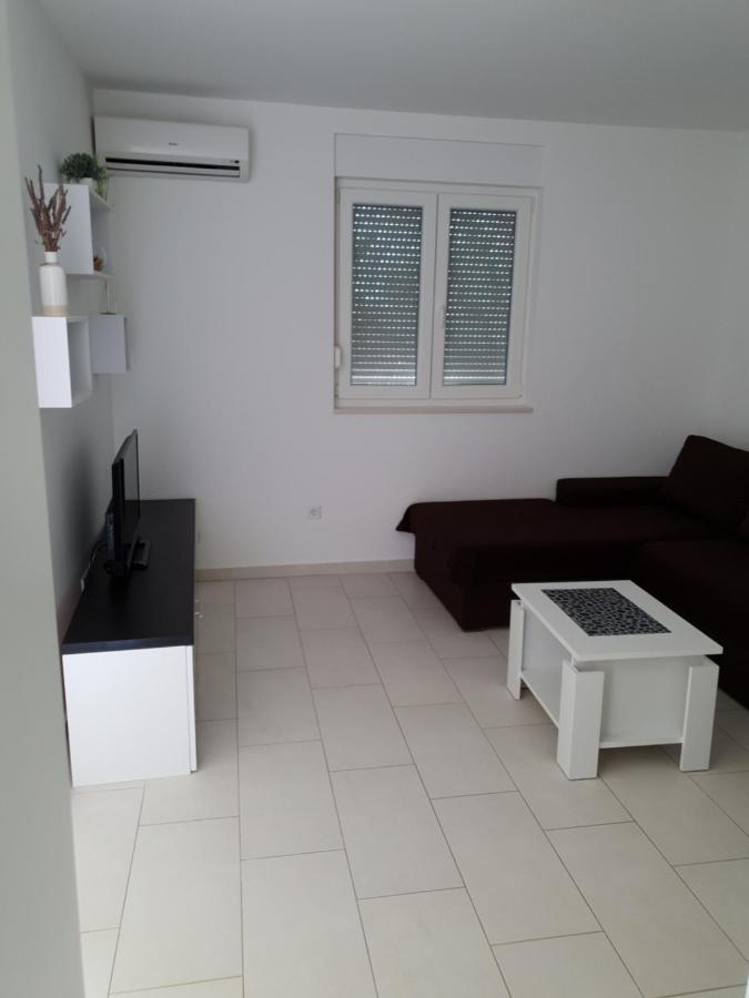 Apartmani Matko Hoek van Holland Ngoại thất bức ảnh