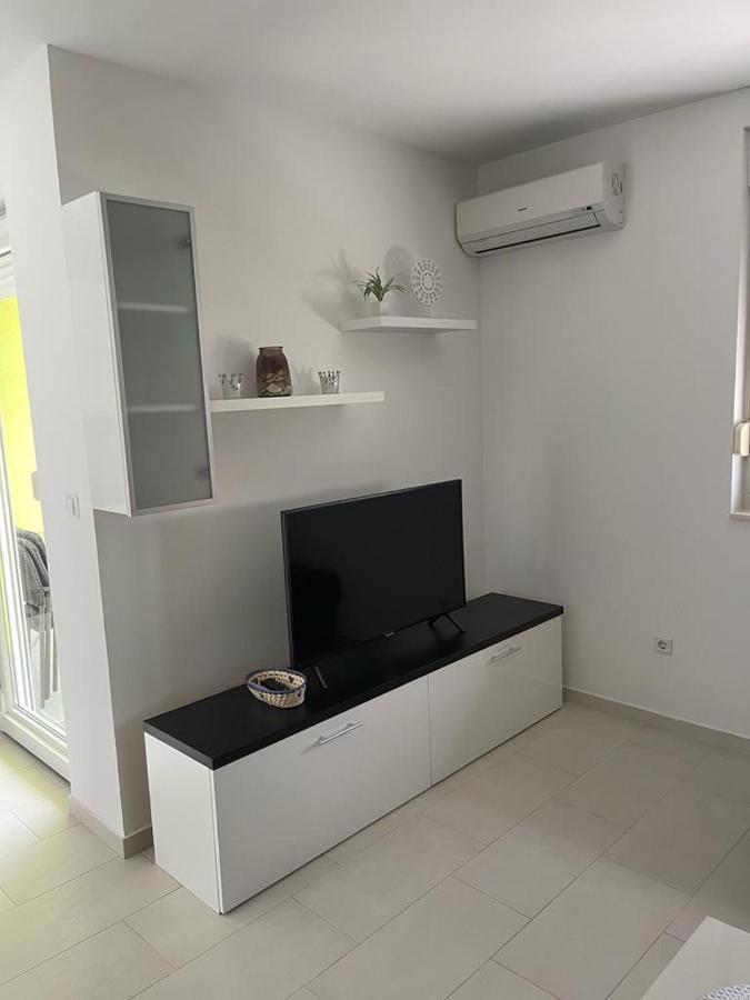Apartmani Matko Hoek van Holland Ngoại thất bức ảnh
